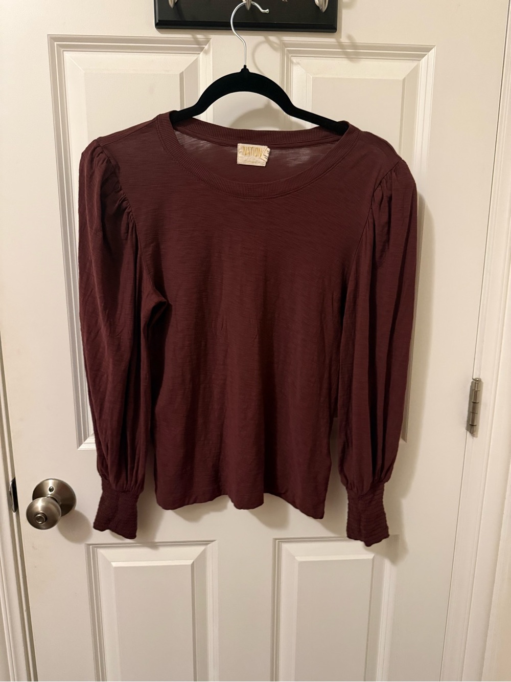 Nation LTD Women's Long Sleeve Puff-Sleeve Top.